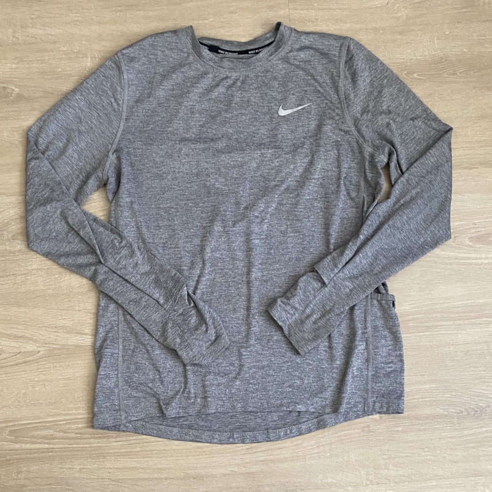 Nike Women’s Gray Running Top